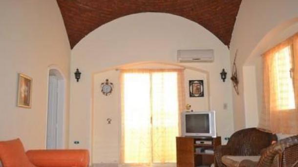 Hurghada for sale flat on Mederes st
